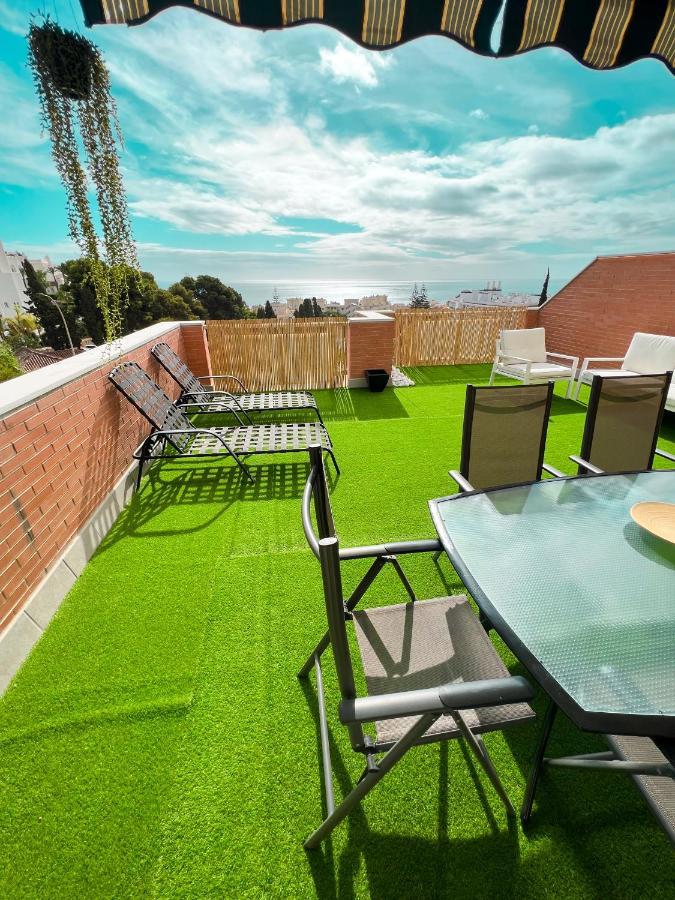 Cozy Apartment With Large Terrace Τορρεμολίνος Εξωτερικό φωτογραφία